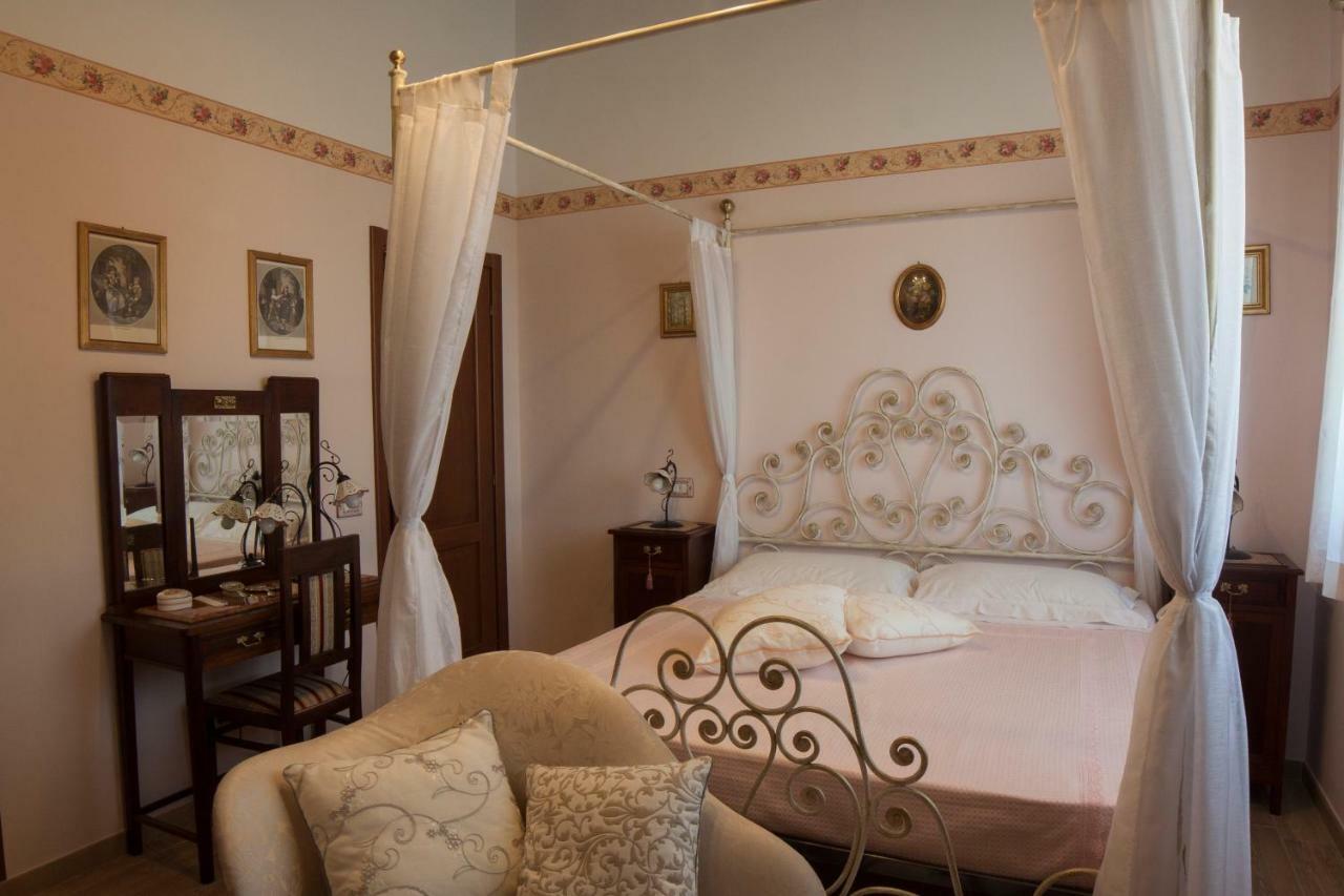 B&B L' Antica Fonte Spinetoli ภายนอก รูปภาพ