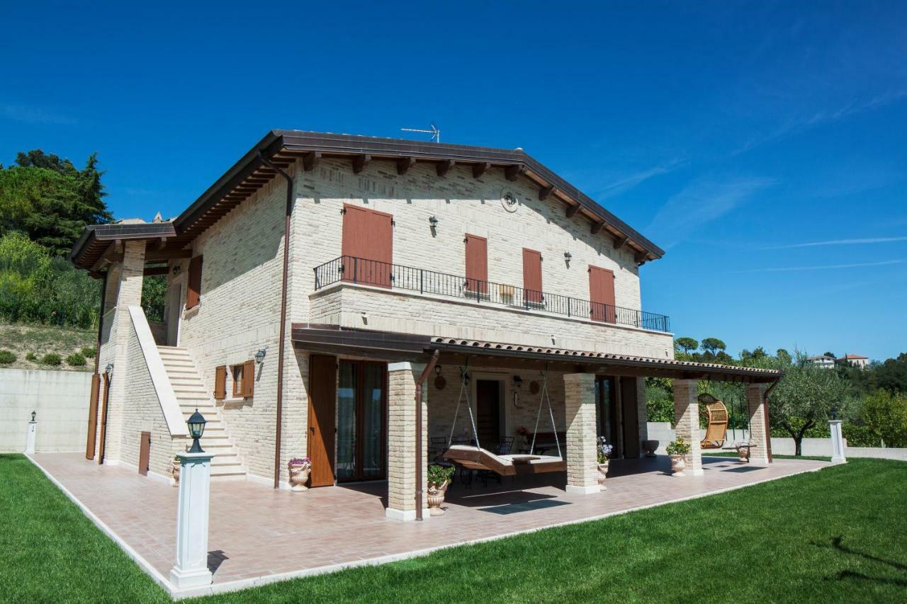 B&B L' Antica Fonte Spinetoli ภายนอก รูปภาพ