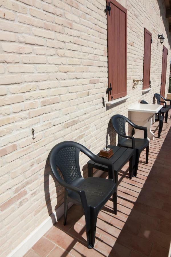 B&B L' Antica Fonte Spinetoli ภายนอก รูปภาพ